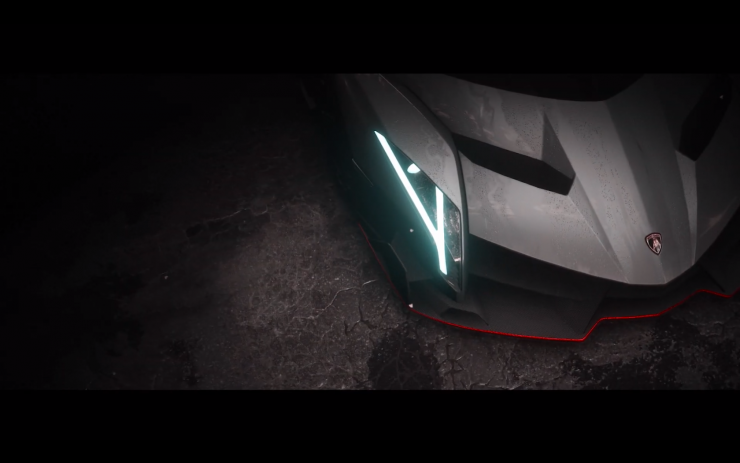 Italian Beauty - frames #3